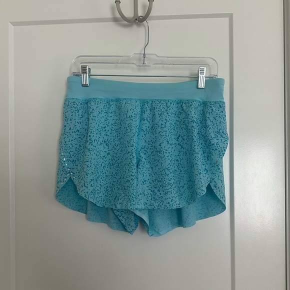 Lululemon Find Your Pace High Rise 3 Shorts - Picture 1 of 2